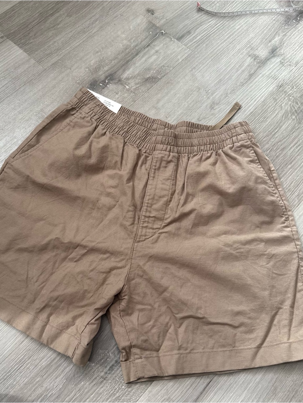 Uniqlo Men's Elastic Drawstring Shorts - Light Brown